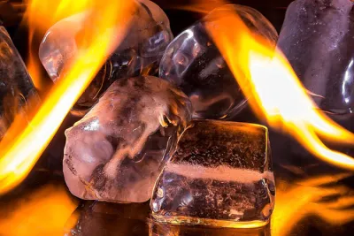 Cuburi de gheață - cea mai ieftină jucărie erotică